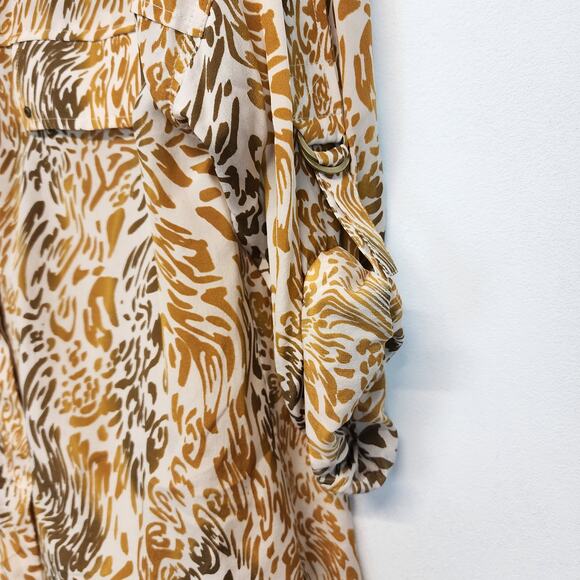 Robert Graham Zebra Print Silk Blouse Size L Orange Tab Sleeves Button Up Office - Picture 12 of 16